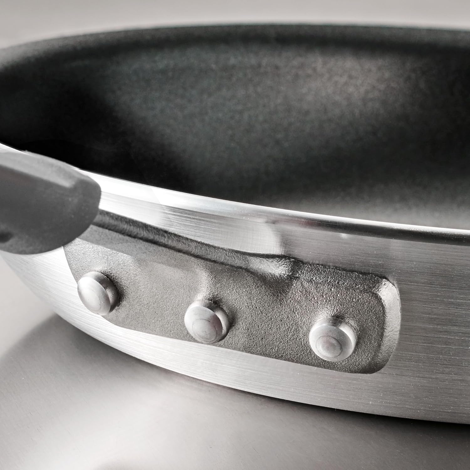 image:imageTramontina Professional 12Inch Non Stick Large Frying Pan HeavyGauge Aluminum Skillet with Reinforced Nonstick Coating Red Handle Dishwasher and Oven SafeNonstick Gray handle